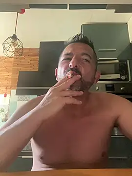 Snapshot of daddy3945 chatting on 05-27-26, 06:54 daddy3945 online show from 05-27-26, 06:54