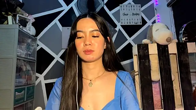 DesireePerson online show from 05-04-26, 02:31