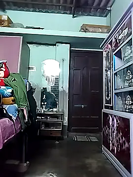 Snapshot of stepson000 chatting on 05-10-26, 01:57 stepson000 online show from 05-10-26, 01:57