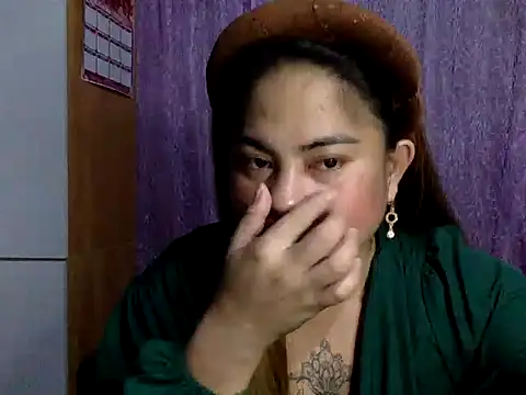 Lucy69-S online show from 05-05-26, 03:04