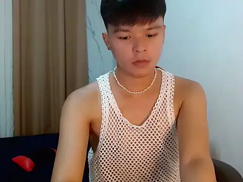 yourhotasiandoms online show from 05-08-26, 03:38