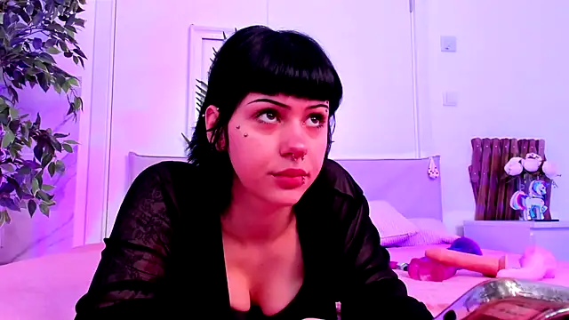 Ashley Alt online show from 08-05-26, 06:51