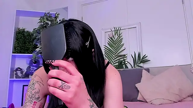 Ashley Alt online show from 07-08-26, 10:27
