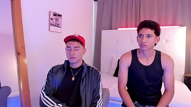 Alejo-and-Thiago online show from 05-03-26, 01:15