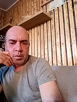 ElCostel online show from 04-30-26, 02:46