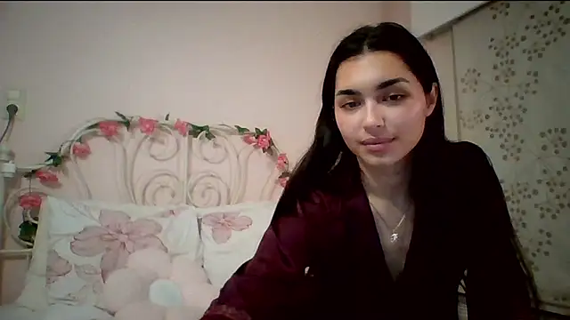 Snapshot of yourbella37 chatting on 05-17-26, 08:31 yourbella37 online show from 05-17-26, 08:31