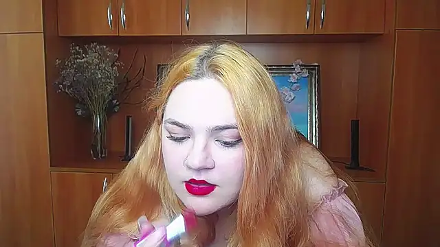 Snapshot of RinaRiii chatting on 05-18-26, 12:10 RinaRiii online show from 05-18-26, 12:10