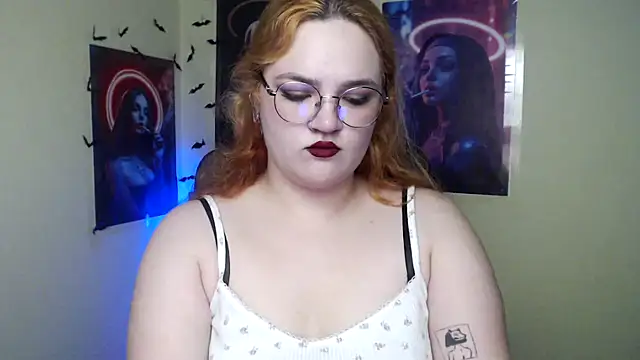 Snapshot of RinaRiii chatting on 05-20-26, 12:24 RinaRiii online show from 05-20-26, 12:24