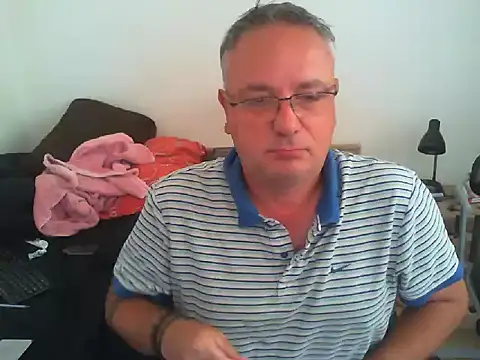 GeorgeCarlo online show from 06-07-26, 05:45