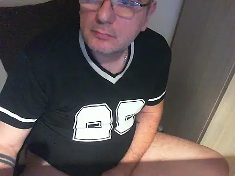 GeorgeCarlo online show from 04-30-26, 08:57