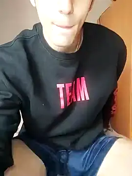 Snapshot of simodepia chatting on 05-19-26, 01:18 simodepia online show from 05-19-26, 01:18