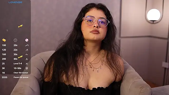 Snapshot of Madison_Flame chatting on 07-04-26, 03:05 Madison Flame online show from 07-04-26, 03:05