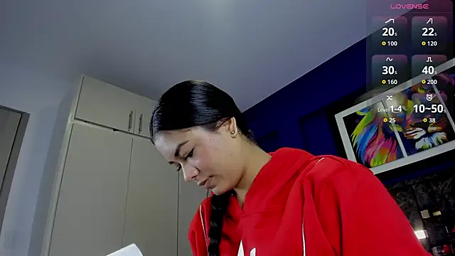 Snapshot of jade_lov chatting on 06-19-26, 12:11 jade lov online show from 06-19-26, 12:11