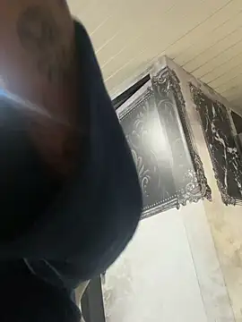 Snapshot of Evelin_Hellsing chatting on 06-14-26, 02:24 Evelin Hellsing online show from 06-14-26, 02:24