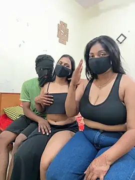 MUSKANHOTCOUPLE online show from 05-30-26, 05:47