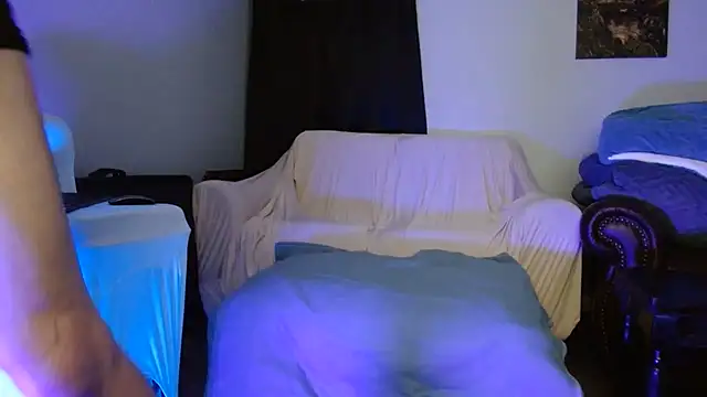 luv2cum2gether25 online show from 06-14-26, 05:14