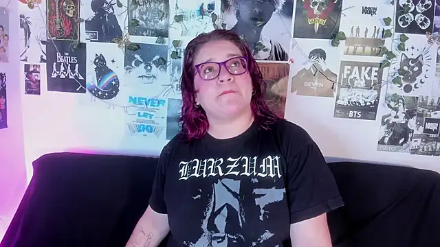helleen21 online show from 06-06-26, 07:24