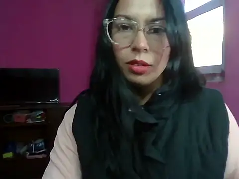 pamelaamorette online show from 05-19-26, 08:16