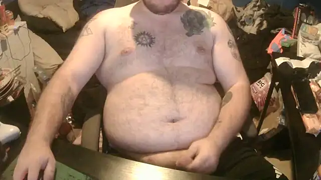 Snapshot of hunter_lust97 chatting on 06-07-26, 10:59 hunter lust97 online show from 06-07-26, 10:59
