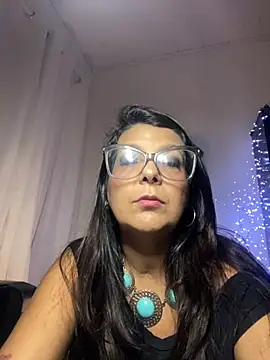 VelvetLunna online show from 05-02-26, 03:45