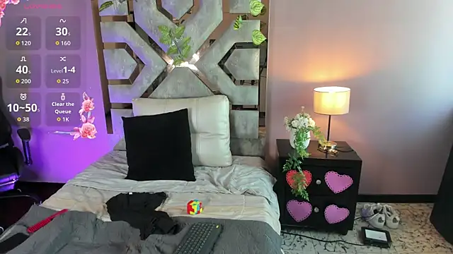 Snapshot of SCARLEXXX_LYAN chatting on 05-26-26, 08:07 SCARLEXXX LYAN online show from 05-26-26, 08:07