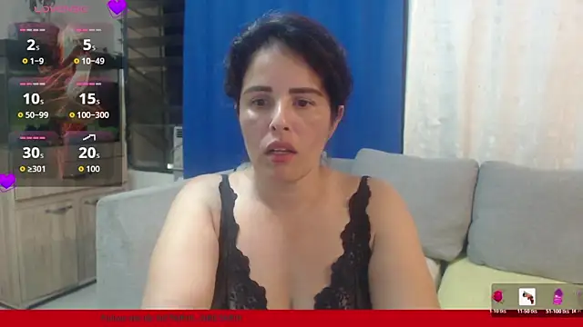 KeyraMenoni online show from 05-15-26, 03:59