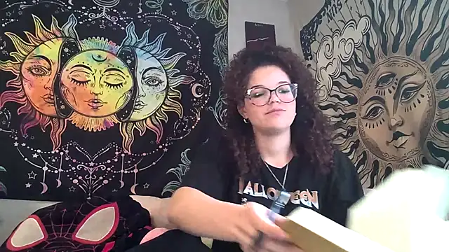 CassieBankss online show from 05-06-26, 08:35