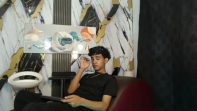 GOLDEN 2026 online show from 05-25-26, 07:23