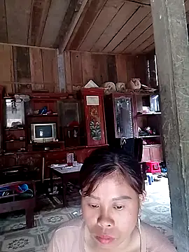 Snapshot of daisyy2 chatting on 05-15-26, 06:55 daisyy2 online show from 05-15-26, 06:55