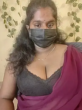 Snapshot of Sravani_cutee_ chatting on 06-09-26, 08:15 Sravani cutee online show from 06-09-26, 08:15