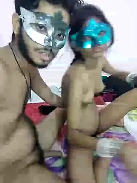 Snapshot of husband_wife_12 chatting on 06-15-26, 06:18 husband wife 12 online show from 06-15-26, 06:18