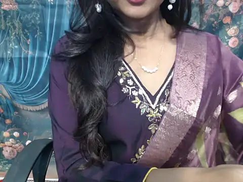 Snapshot of stylish_soul chatting on 06-15-26, 05:07 stylish soul online show from 06-15-26, 05:07