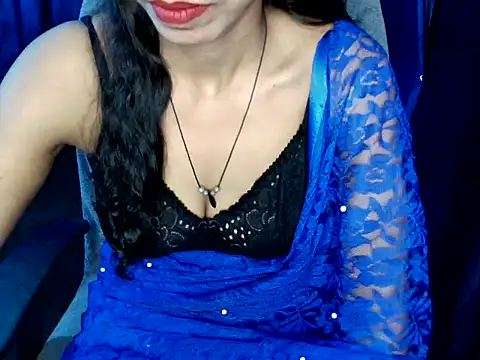 Snapshot of wild_minakshi chatting on 05-06-26, 06:17 wild minakshi online show from 05-06-26, 06:17