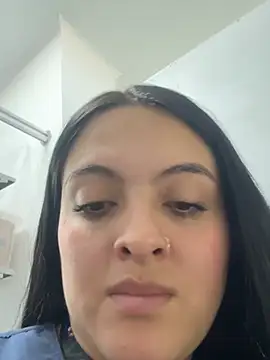 Snapshot of marianm29-1 chatting on 06-10-26, 01:45 marianm29-1 online show from 06-10-26, 01:45