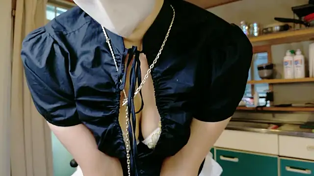 Naomi 00122 online show from 06-24-26, 10:07