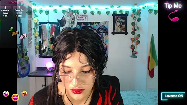 Snapshot of bastethott chatting on 05-22-26, 09:07 bastethott online show from 05-22-26, 09:07