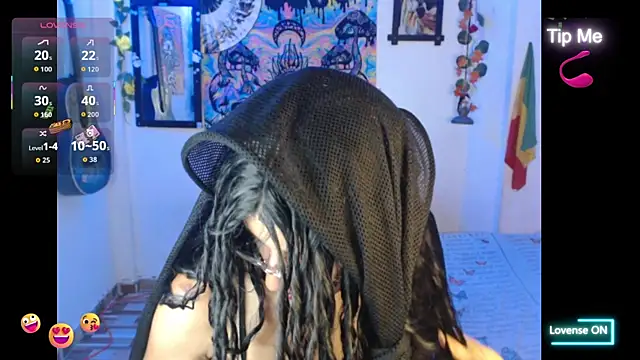 Snapshot of bastethott chatting on 05-27-26, 06:26 bastethott online show from 05-27-26, 06:26