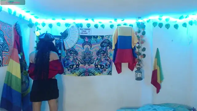 Snapshot of bastethott chatting on 05-12-26, 07:38 bastethott online show from 05-12-26, 07:38