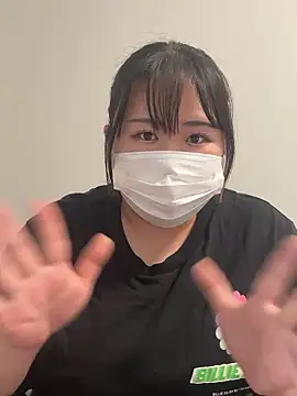 Snapshot of Icup_yuika chatting on 06-16-26, 03:12 Icup yuika online show from 06-16-26, 03:12