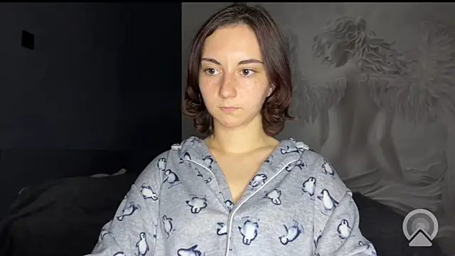 Snapshot of Amalia_Lambert_13 chatting on 06-11-26, 07:55 Amalia Lambert 13 online show from 06-11-26, 07:55