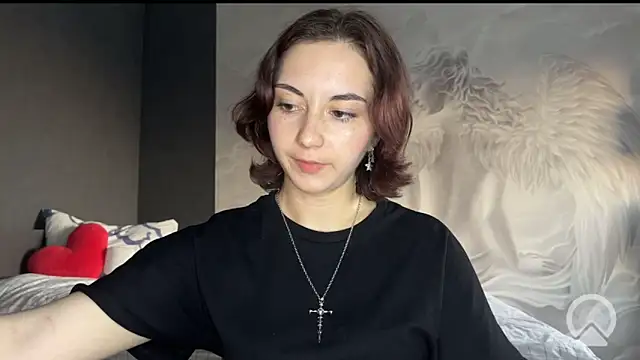 Snapshot of Amalia_Lambert_13 chatting on 05-20-26, 06:38 Amalia Lambert 13 online show from 05-20-26, 06:38