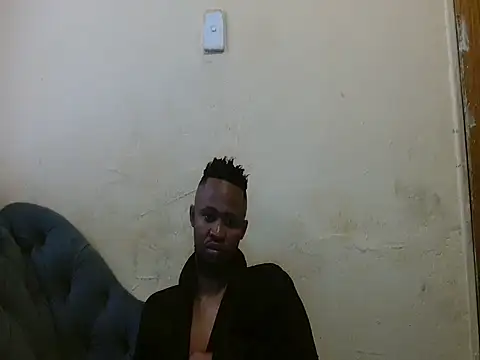 xxTroyX online show from 06-04-26, 09:14