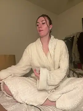 daisycollins online show from 05-20-26, 10:12