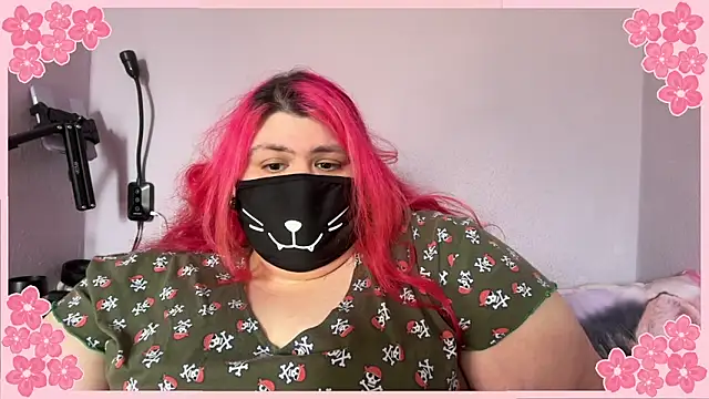 Snapshot of Lady_KitsuneBIG chatting on 05-09-26, 12:19 Lady KitsuneBIG online show from 05-09-26, 12:19