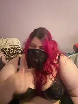 Snapshot of Lady_KitsuneBIG chatting on 07-25-26, 08:04 Lady KitsuneBIG online show from 07-25-26, 08:04