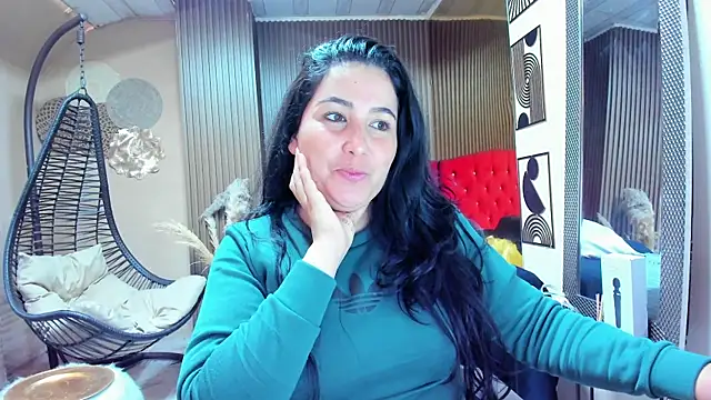 Snapshot of BBWLuxuryMuse chatting on 07-27-26, 12:01 BBWLuxuryMuse online show from 07-27-26, 12:01
