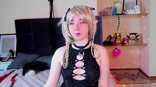 Snapshot of AlexxisSkky chatting on 05-15-26, 05:38 AlexxisSkky online show from 05-15-26, 05:38