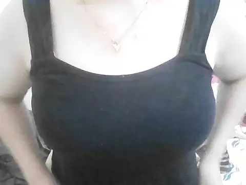 Snapshot of saniya_9 chatting on 06-17-26, 06:29 saniya 9 online show from 06-17-26, 06:29