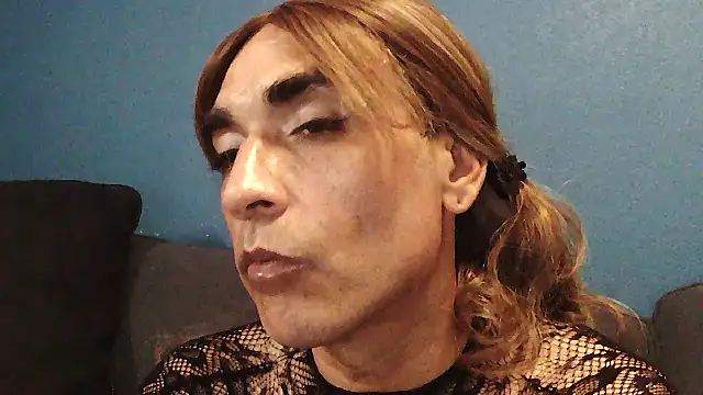 Camfreed online show from 05-07-26, 03:55