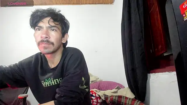 Snapshot of Piter_Drako chatting on 06-03-26, 12:44 Piter Drako online show from 06-03-26, 12:44